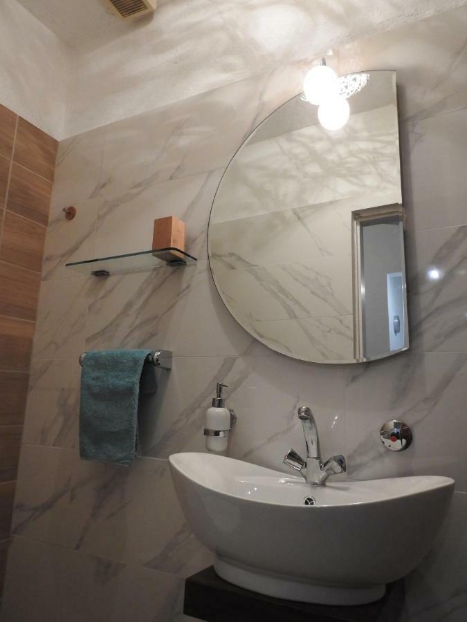 Ferienwohnung Sunrise Vid Dugi Rat Exterior foto