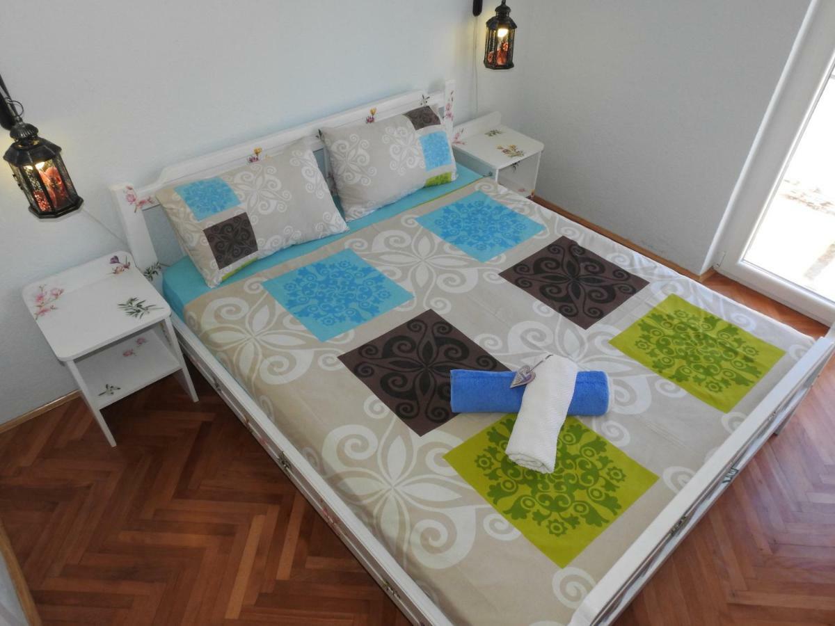 Ferienwohnung Sunrise Vid Dugi Rat Exterior foto