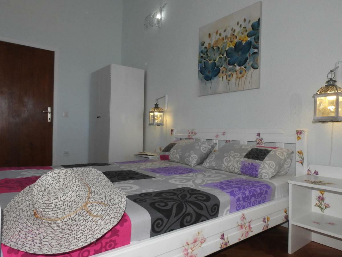 Ferienwohnung Sunrise Vid Dugi Rat Exterior foto